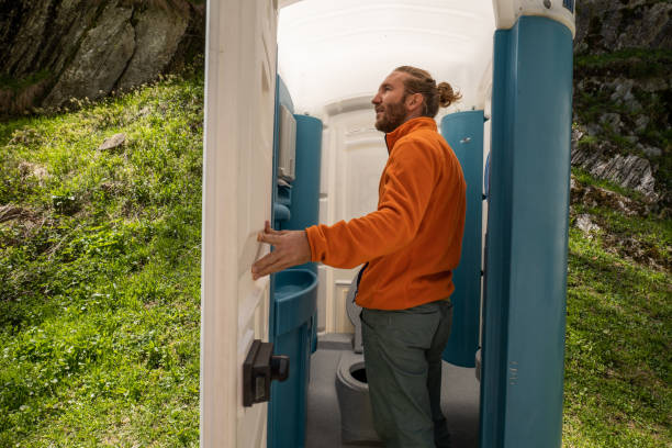Best Construction site porta potty rental  in Poplar Plains, CT